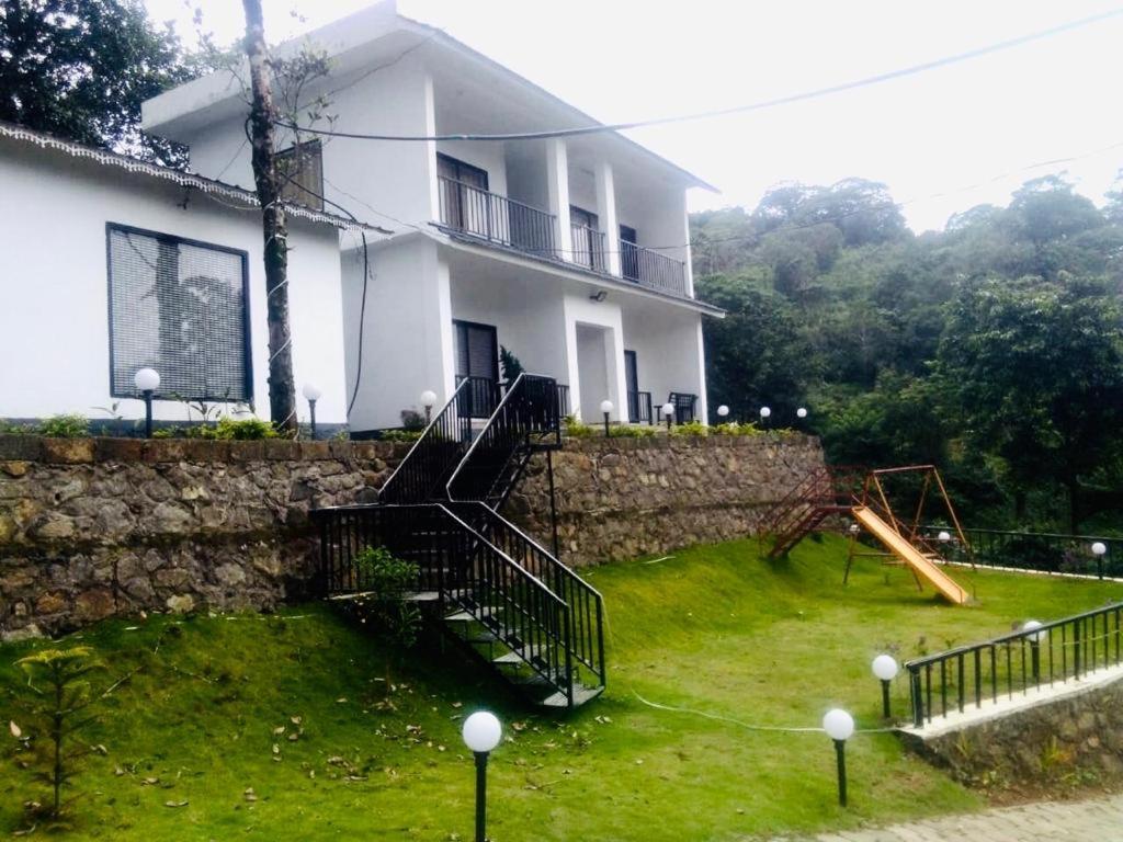 Mist Woods Vagamon Hotel Exterior photo