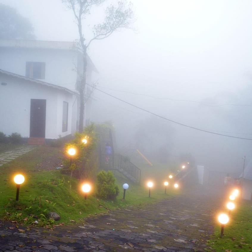 Mist Woods Vagamon Hotel Exterior photo