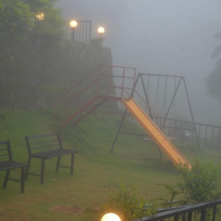 Mist Woods Vagamon Hotel Exterior photo